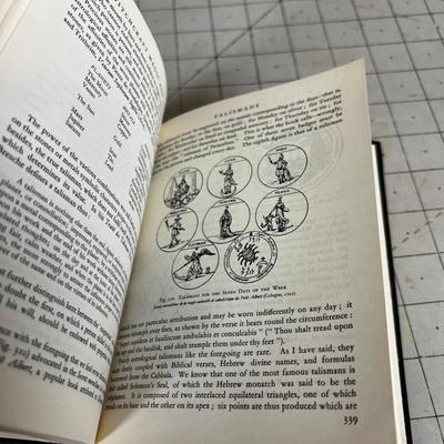 WITCHCRAFT MAGIC & ALCHEMY 