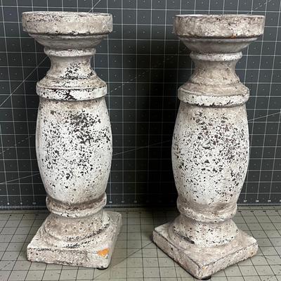 2 Pilar Candle Sticks Terracotta Indoor / Outdoor 