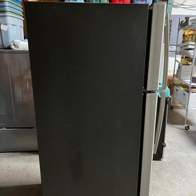 General Electric Stainless Steel Refrigerator 