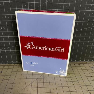 American Girl Dreamy Daisy Pet Bed NEW in the Original Box.