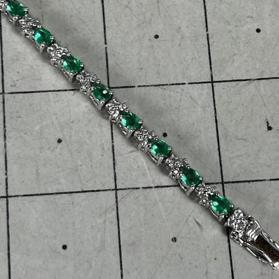 925 Silver with a green Stone TENNIS Bracelet 