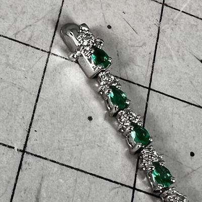 925 Silver with a green Stone TENNIS Bracelet 