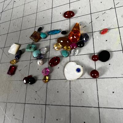 Pile of Semi Precious Stones, Amber, Cabochons etc. 