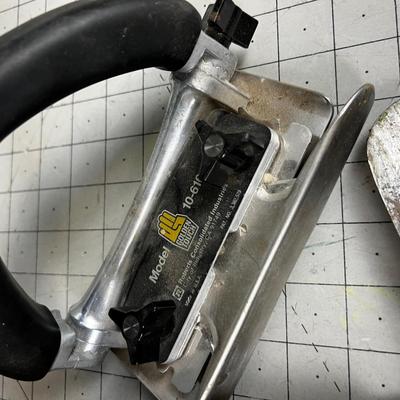 DIY Carpet Tools: Seam Sealer and Cutter