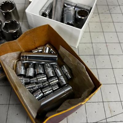 Bunch of Sockets SK & Craftsman 