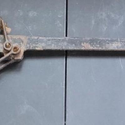 Metal  serrated bar