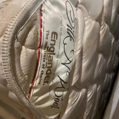 Wamsutta Twin Comforters, FeelAtHome Gap Filler and More (BR1-MG)