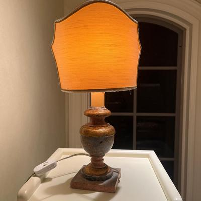 End Table, Lamp & Clock (BR1-MG)