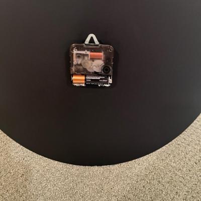 End Table, Lamp & Clock (BR1-MG)