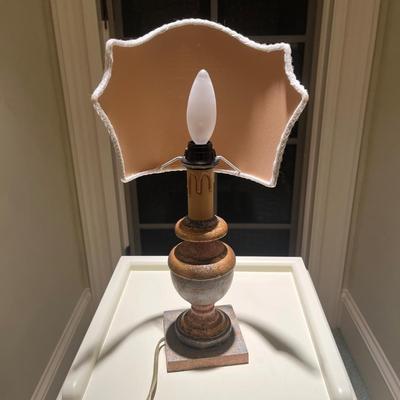 End Table, Lamp & Clock (BR1-MG)