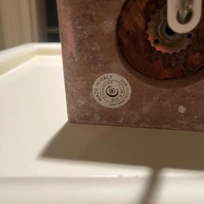 End Table, Lamp & Clock (BR1-MG)