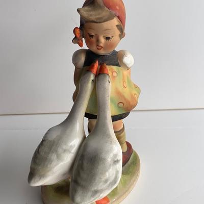 Hummel Girl with Two Swans