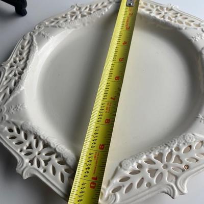 Vintage Leedsware England Lace Plate Classical Creamware