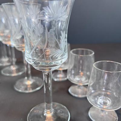 Vintage 1950 Shot glasses and Cordial Crystal glasses