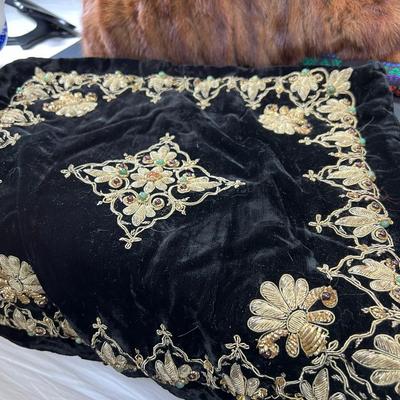 Guatemalan Large drum bag, Ribbon Bed Spread Pillows