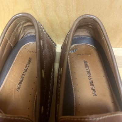 Six Pairs of Dress Shoes Size 10 (PC2-MG)