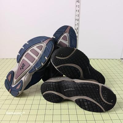 Womens Slip Ons - 2 pairs - Size 7.5