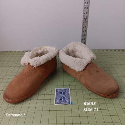Slipper Booties - Tan - Mens Size 11