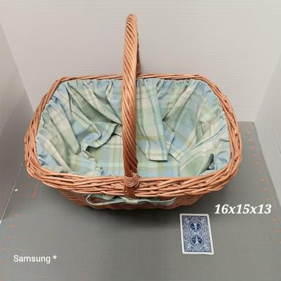 Fabric Lined Basket - Blue/Green Plaid