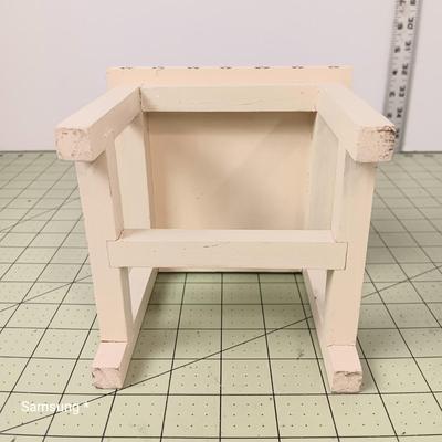 12" Decorative Cat/Bird Chair