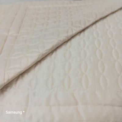 Cream Quilt - Full Size