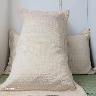 Cream Quilt Pillows
