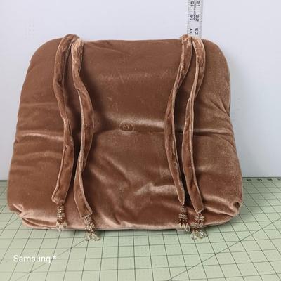 Dazzling Velvet Chair Pad