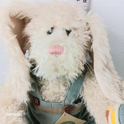 Roscoe P Bumpercrop - Plush Toy - Boyds Bears Bearwear