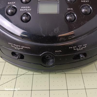 Memorex CD Player and AM/FM Radio