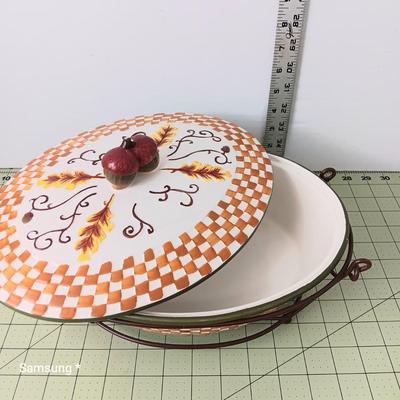 Acorn Casserole Dish