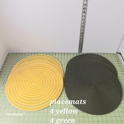 Round Placemats 4-yellow 4-green