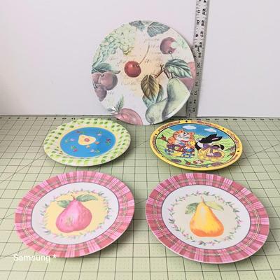 Decorative Plate Assortment