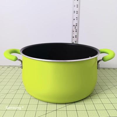 Green 6 Qt Pot