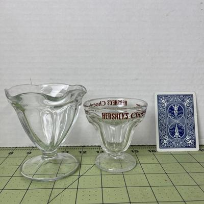 2 Sundae Glasses & 3 Hershey Chocolate Lover  glasses