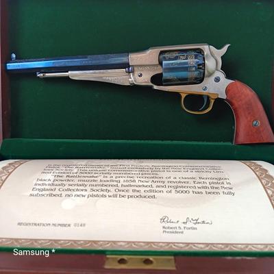 "The Rattlesnake" - The New England Collectors Society Frederic Remington Commemorative Pistol Gun