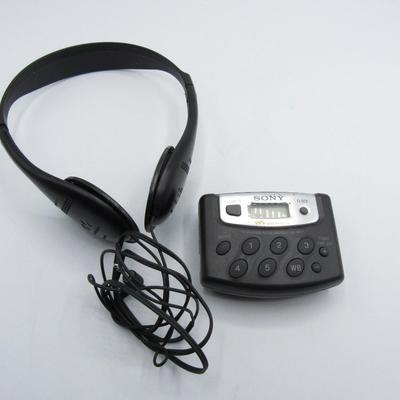 Sony Walkman SRF0M37V FM/AM/Weather/TV Radio Battery Powered Player