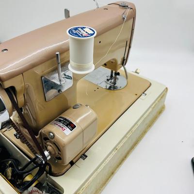 SINGER DRESSMAKER  1803B~Read Details