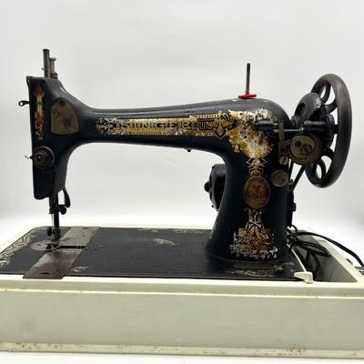 Antique Singer Sewer G486 7586 ~Read Details