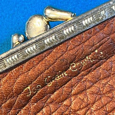 VINTAGE 2-SECTION LEATHER COIN PURSE