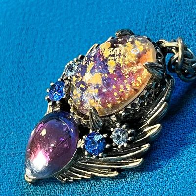 LOVELY BLUE, PURPLE SWEATER CLIP w/ RHINESTONES, TEARDROP STONES, CABUCHONS