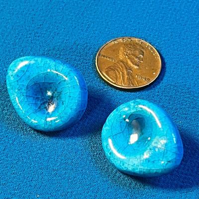 ELECTRIC BLUE STONES WITH DIVET EARRINGS