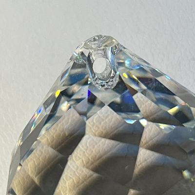 FACETED GLASS CRYSTAL ORB ORNAMENT
