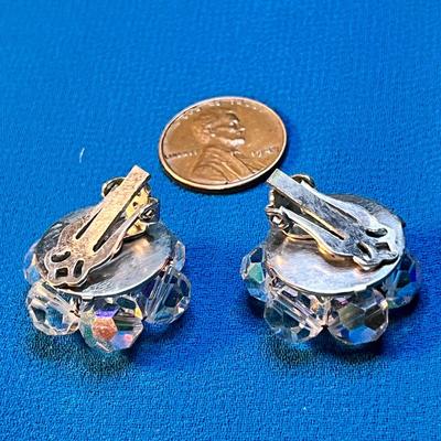 FACETED GLASS CLUSTER BEAD EARRINGS