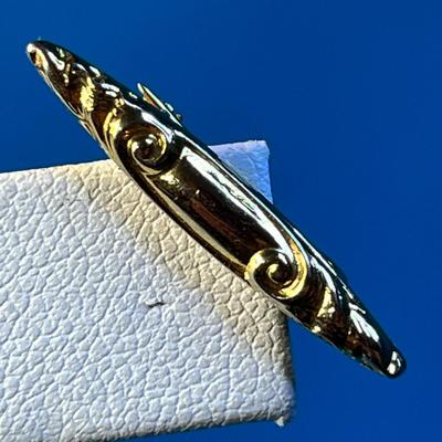 TINY SHINY GOLD TONE BAR PIN