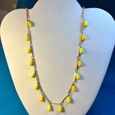 FUN DANGLY YELLOW BEAD NECKLACE CHAIN