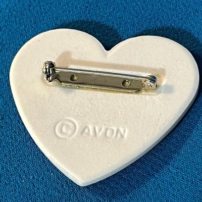 PAINTED FLOWER CERAMIC HEART SHAPED PIN by AVON