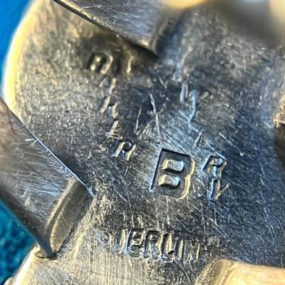 STERLING RING WITH MOTHER OF PEARL INSET AND SCULPTED BAND