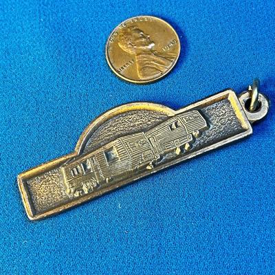 BRASS EMBOSSED "KOMFORT" RV's KEY CHAIN "GO IN KOMFORT, GO IN STYLE"