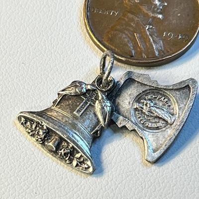 NOTRE DAME DE PARIS TWO PART NECKLACE PENDANT BELL SHAPE SLIDES APART