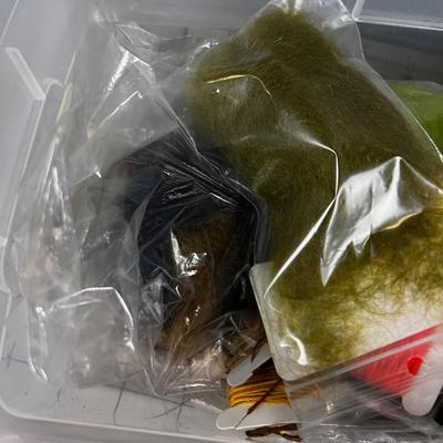 Tug of Dubbing, Thread and Yarn for FLY TIE 